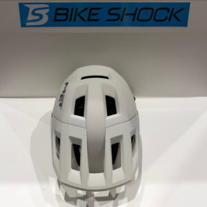 MET SHELTER Mips white